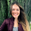 Author photo of Julia Denos
