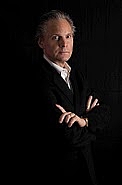 Kirjailijan kuva. <a href="http://sidneykirkpatrick.blogspot.com/" rel="nofollow" target="_top">http://sidneykirkpatrick.blogspot.com/</a>