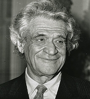 Kirjailijan kuva. 