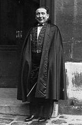 Kirjailijan kuva. 