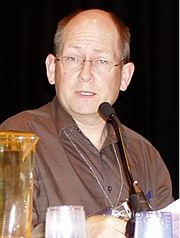 Photo de l'auteur(-trice). Photo by Szymon Sokól (Worldcon 2005, Glasgow).