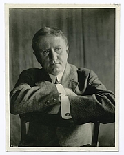 Author photo. Courtesy of the <a href="http://digitalgallery.nypl.org/nypldigital/id?102814">NYPL Digital Gallery</a> (image use requires permission from the New York Public Library)