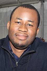 Forfatter foto. Author Chigozie Obioma at the 2016 Texas Book Festival. By Larry D. Moore, CC BY-SA 4.0, <a href="https://commons.wikimedia.org/w/index.php?curid=53357031" rel="nofollow" target="_top">https://commons.wikimedia.org/w/index.php?curid=53357031</a>