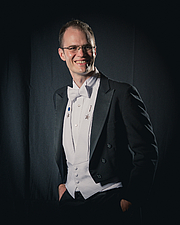 Author photo. Max Gladstone at Worldcon 75, Helsinki, before the Hugo Awards