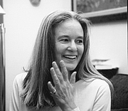 Kirjailijan kuva. Catherine Mauger