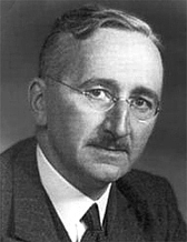 Author photo. GFDL picture of F.A. Hayek to replace fair use images that are used in some articles. Released by the Mises Institute.