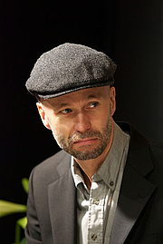 Författarporträtt. Wikipedia user <a href="http://commons.wikimedia.org/wiki/User:ArildV" rel="nofollow" target="_top">Arild Vågen</a>
