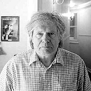 Kirjailijan kuva. 