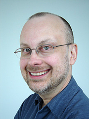 Foto de l'autor. Copyright 2005 by Carolyn Clink