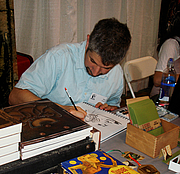 Foto de l'autor. Sketching at MoCCA Art Festival 2009, photo by Lampbane