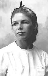 Author photo. This is a black-and-white headshot of children's author Virginia Lee Burton. By Source (WP:NFCC#4), Fair use, <a href="https://en.wikipedia.org/w/index.php?curid=35964318" rel="nofollow" target="_top">https://en.wikipedia.org/w/index.php?curid=35964318</a>