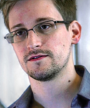 Foto de l'autor. Screenshot of a film by Praxis Films; 2013. Taken from Wikipedia