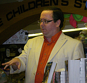 Foto do autor. Dave Gross