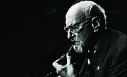Kirjailijan kuva. 