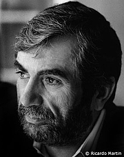 Kirjailijan kuva. Ricardo Martin