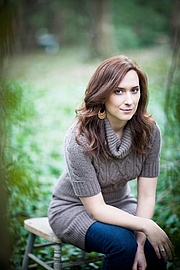 Foto de l'autor. Kristi Hedberg Photography​