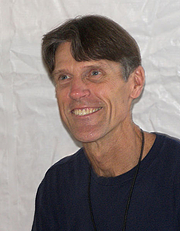 Foto de l'autor. Credit: Larry D. Moore, Texas Book Festival, Austin, TX, Nov. 1, 2008