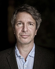 Kirjailijan kuva. Éric Vuillard en 2018