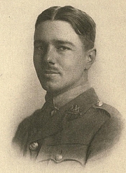 Forfatter foto. Image from <b><i>Poems</i></b> (1920) by Wilfred Owen