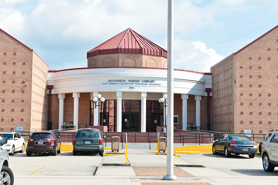 Jefferson Parish Library (West Bank Regional Branch) in Harvey, LA