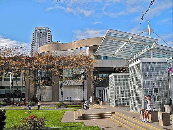 Burnaby Public Library - Bob Prittie Metrotown Branch in Burnaby, BC ...