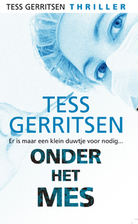 Under the Knife by Tess Gerritsen
