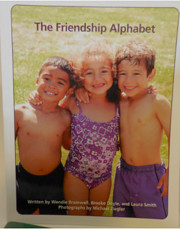 The Friendship Alphabet por Wendie Bramwell