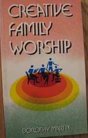 Creative family worship de Dorothy McKay…